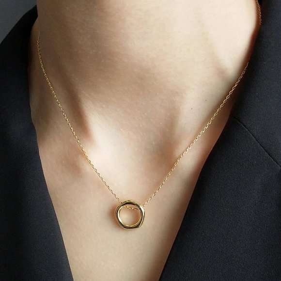 *NEW Vintage Gold Circle Pendant Chain Necklace - Picture 1 of 6